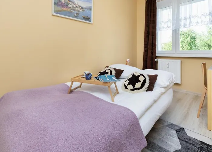 Spacious Family In By Renters Lägenhet